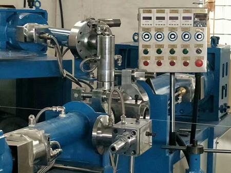 خط بثق عوازل الكابلات من مطاط السيليكون